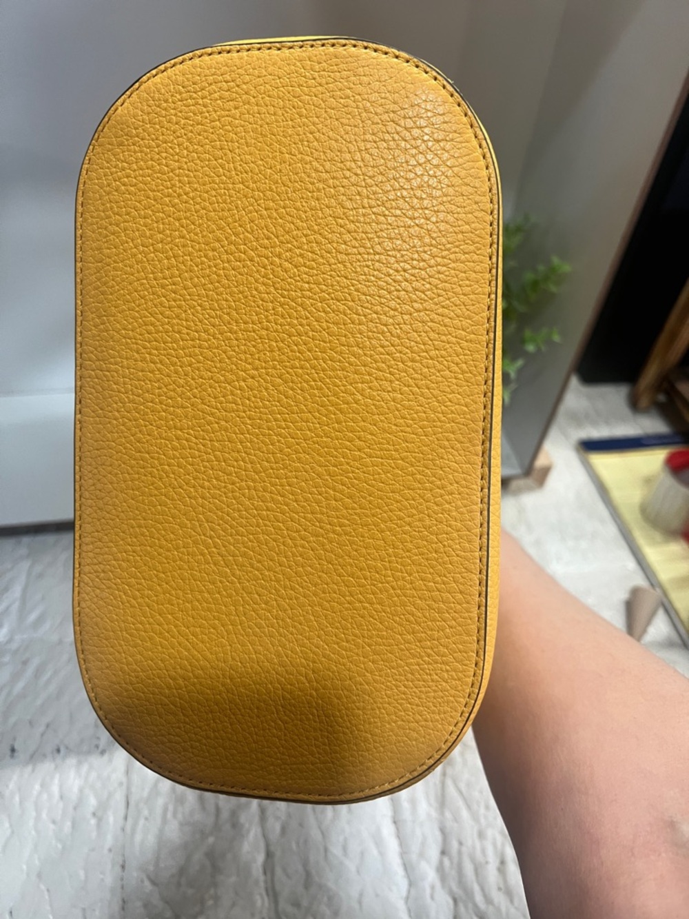 Kate Spade Lena Bucket Bag in Daffodil - Picture 4 of 5